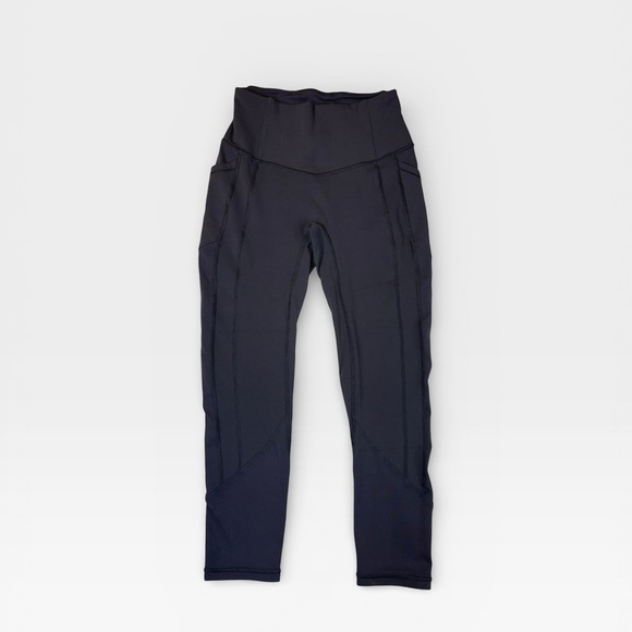 Lululemon All The Right Places Women’s Black Athletic Leggings Size 4 24” - Picture 3 of 5